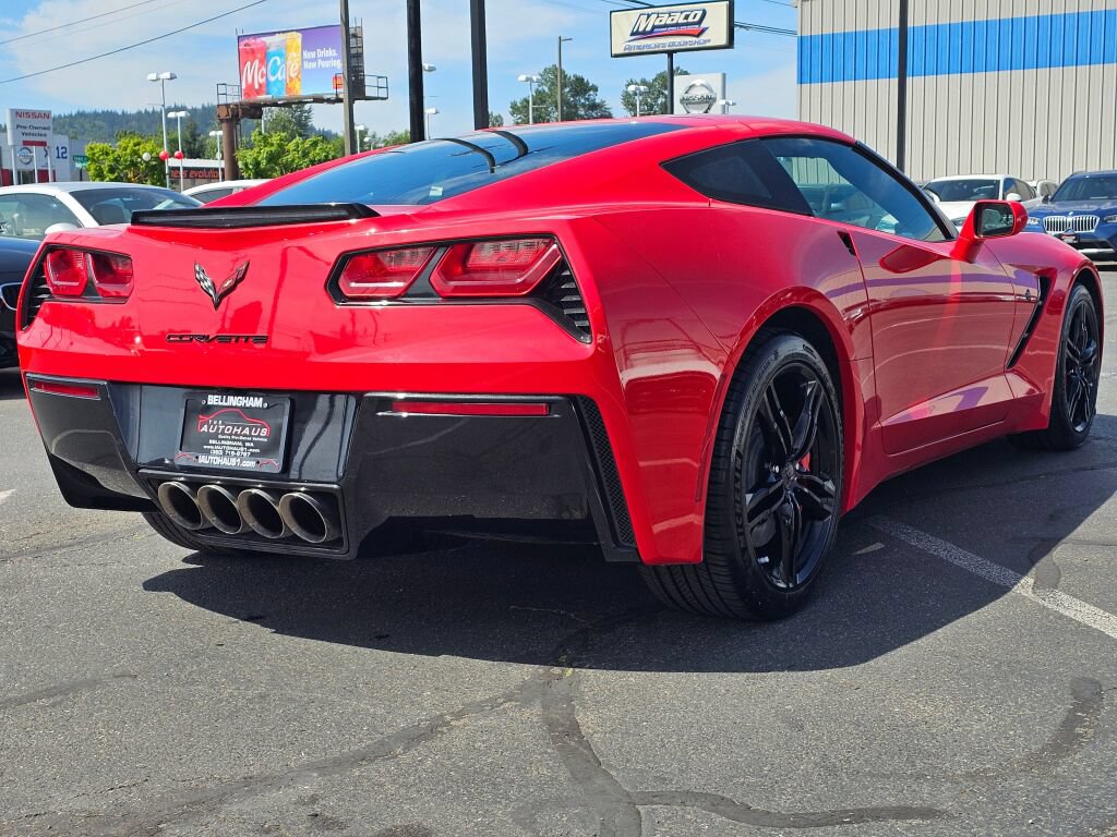 Used 2016 Chevrolet Corvette Stingray Coupe w/ 2LT Preferred Equipment Group RWD image 5