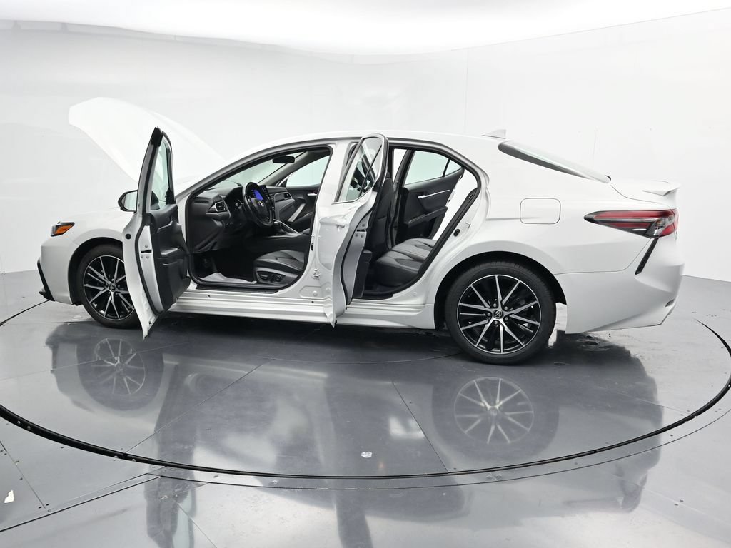 Used 2023 Toyota Camry SE FWD image 42