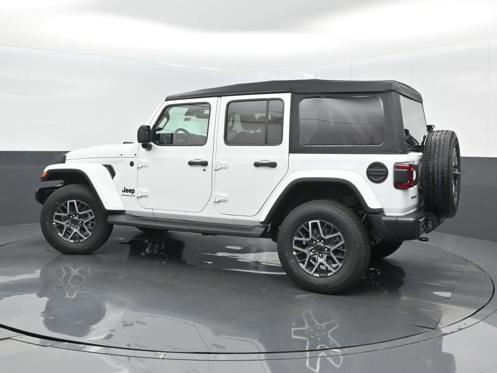 New 2025 Jeep Wrangler Sahara image 5
