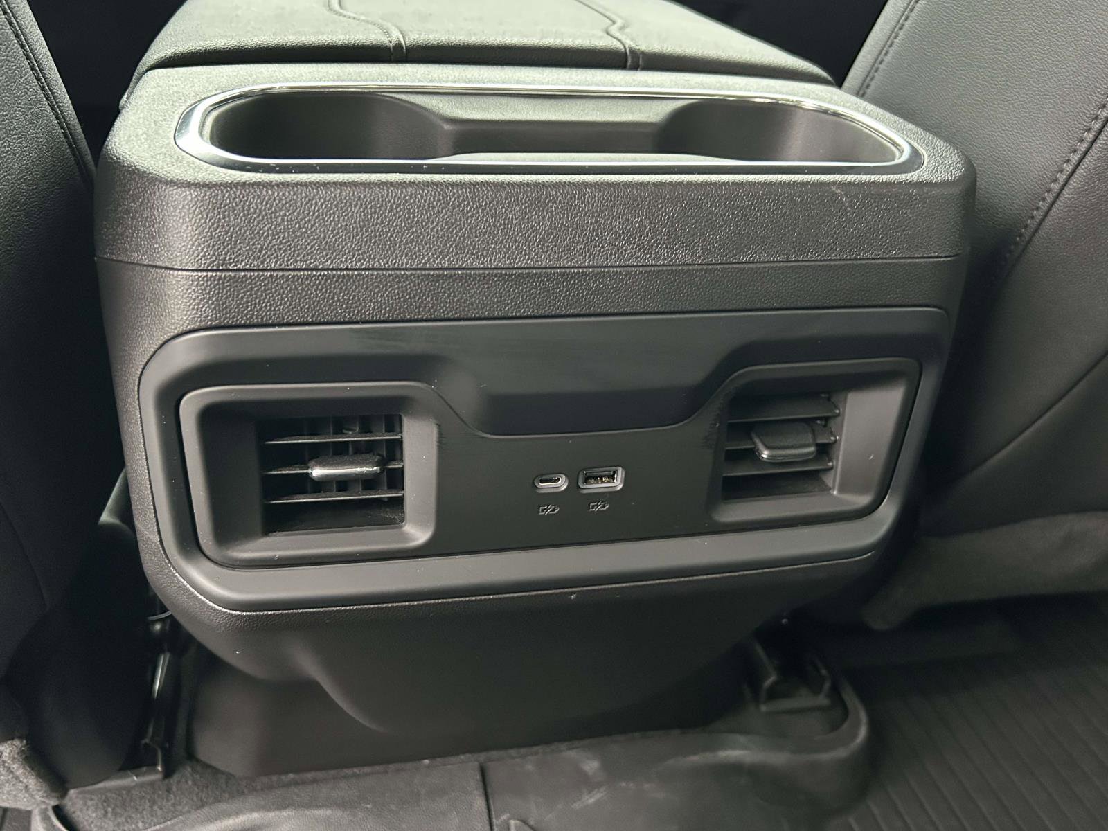 Used 2024 Chevrolet Silverado 1500 LT Trail Boss w/ LT Trail Boss Premium Package image 15