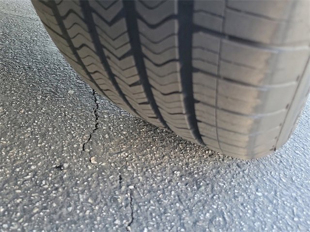 Used 2026 Cadillac Vistiq Luxury image 34