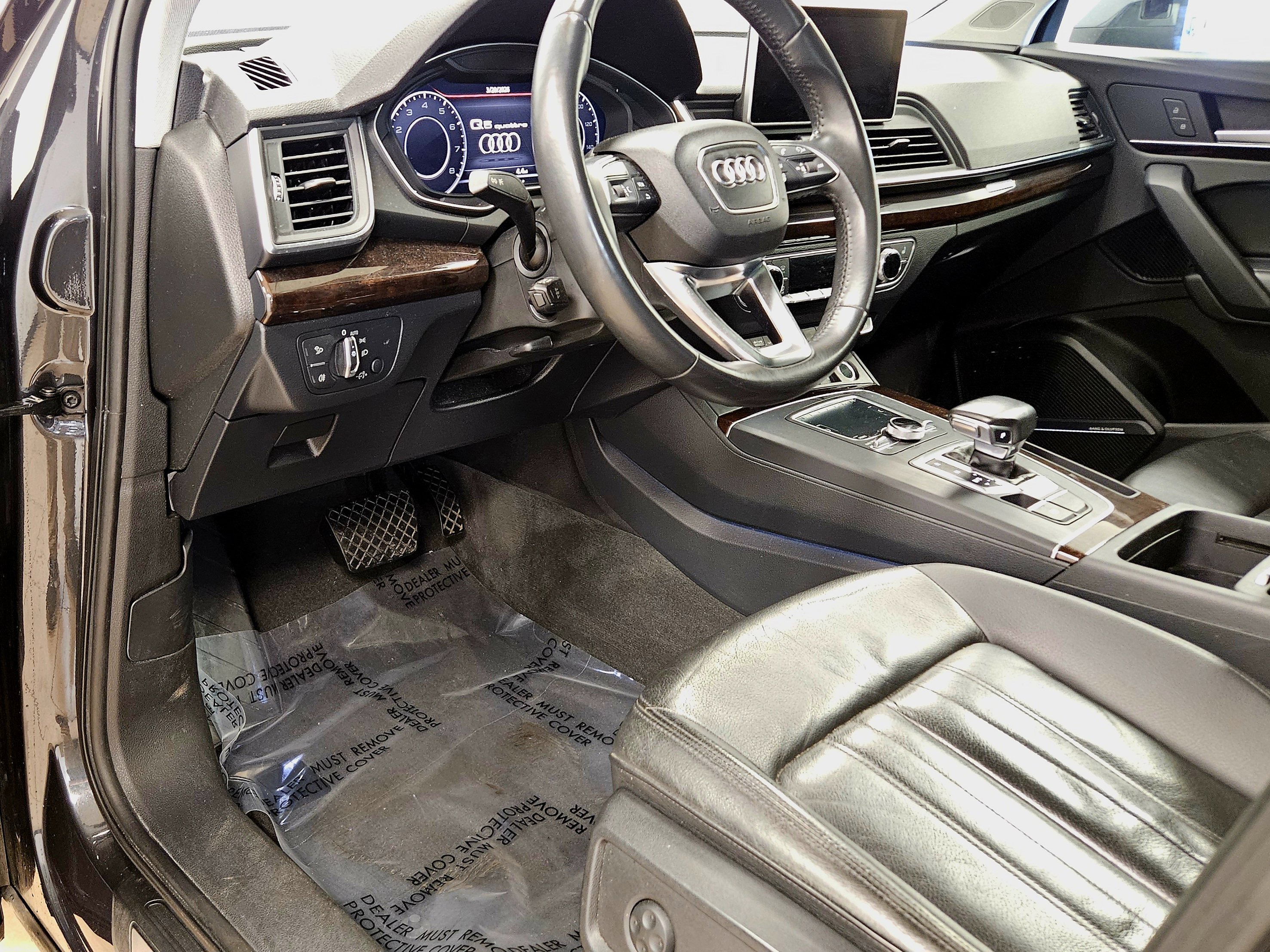 Used 2018 Audi Q5 2.0T Premium Plus w/ Premium Plus Package image 41