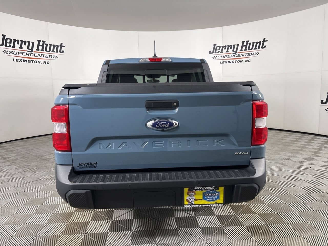 Used 2023 Ford Maverick Lariat w/ Equipment Group 500A Standard AWD/4WD image 5