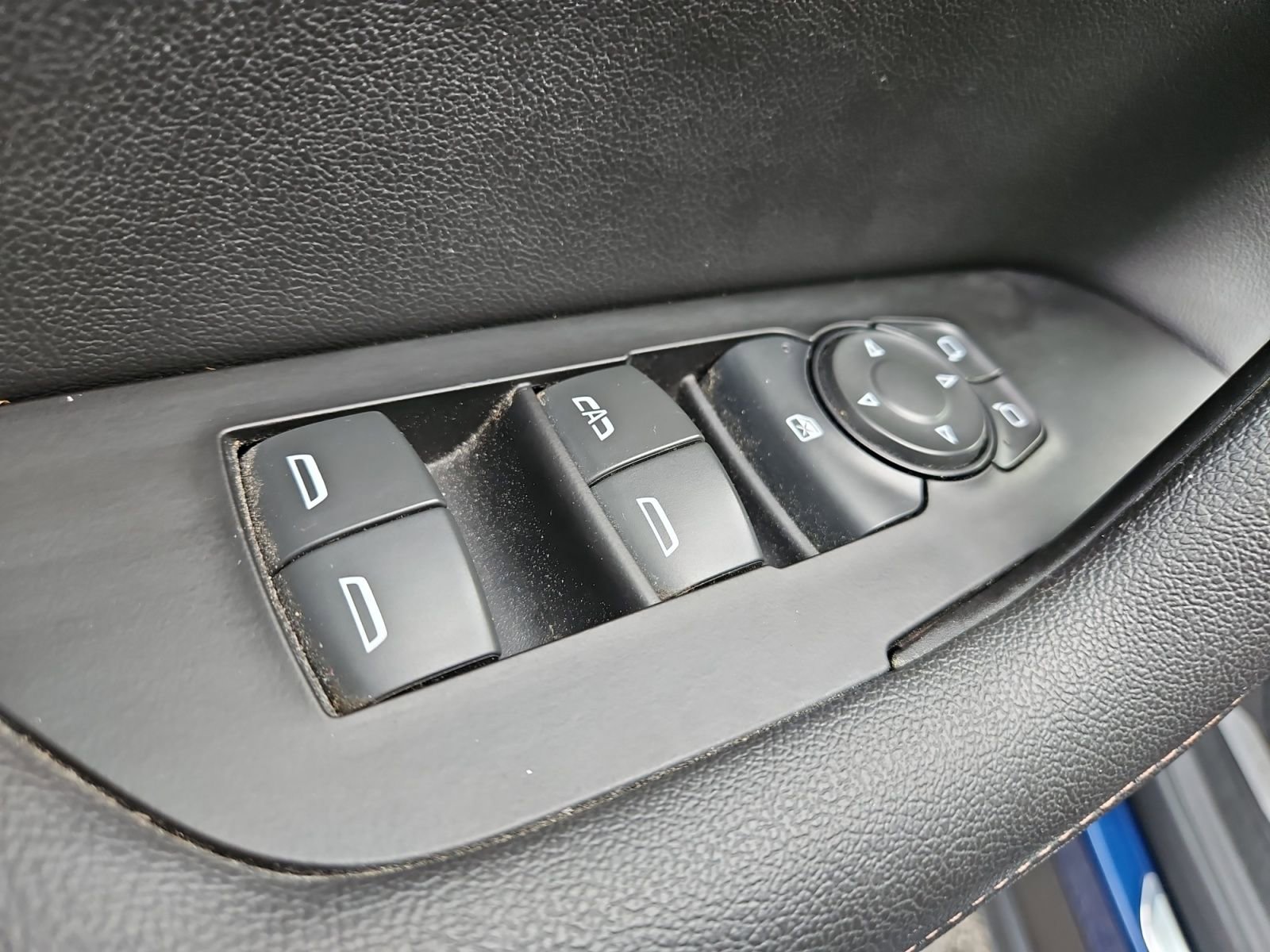 Used 2022 Chevrolet Blazer Premier w/ Enhanced Convenience Package image 21