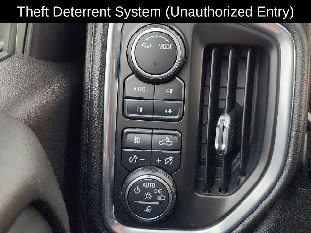 Used 2020 Chevrolet Silverado 1500 High Country w/ Technology Package AWD/4WD image 39