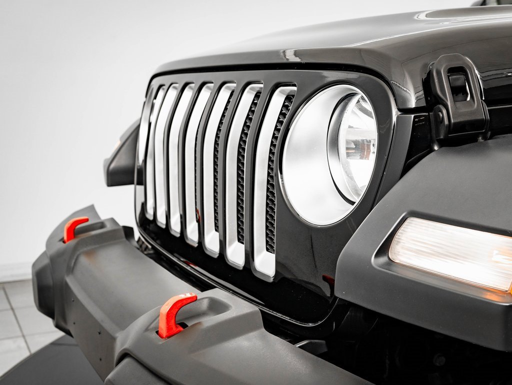 Used 2019 Jeep Wrangler Sport S image 3
