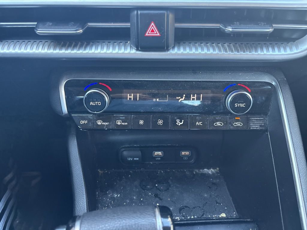 Used 2021 Kia K5 LXS image 15