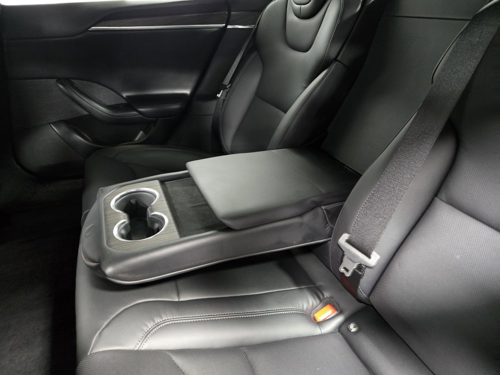 Used 2022 Tesla Model S image 30