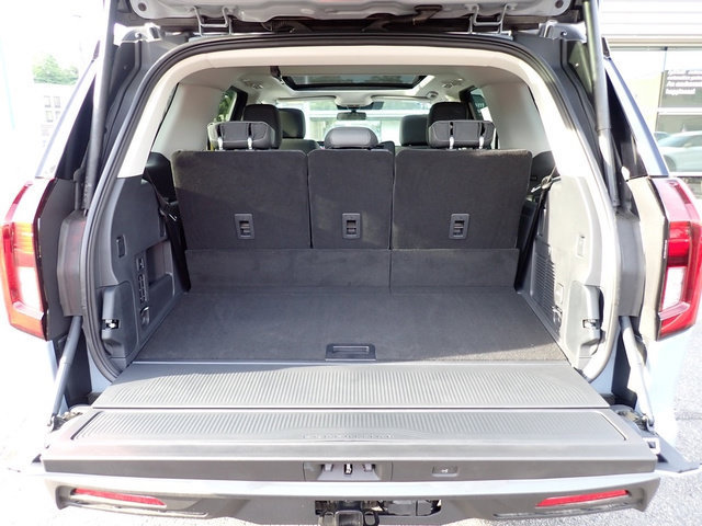 New 2026 Ford Expedition Active AWD/4WD image 6