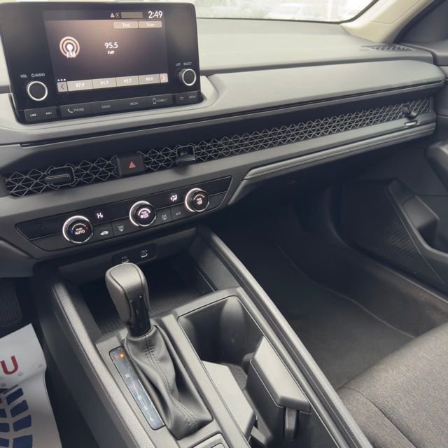Certified 2025 Honda Accord LX image 22