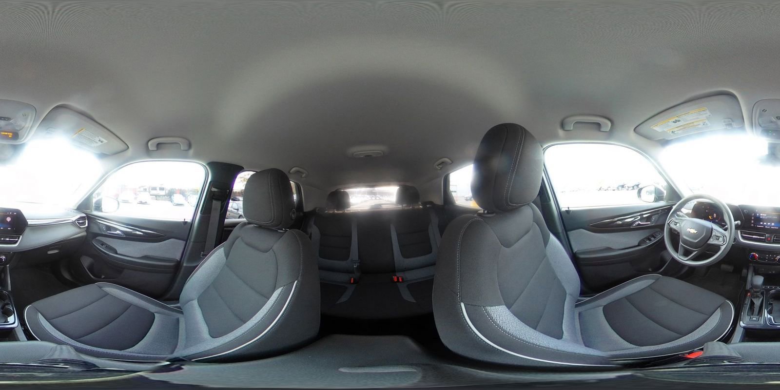 Used 2025 Chevrolet TrailBlazer LT image 40