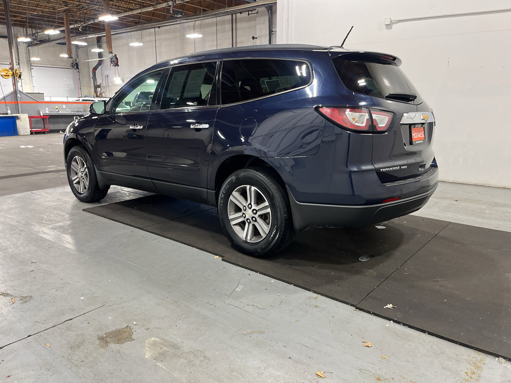 Used 2017 Chevrolet Traverse LT AWD/4WD image 6