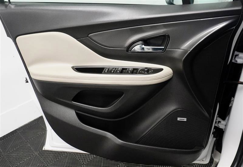 Used 2018 Buick Encore Premium image 38