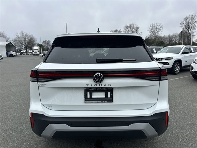 New 2026 Volkswagen Tiguan SE image 4