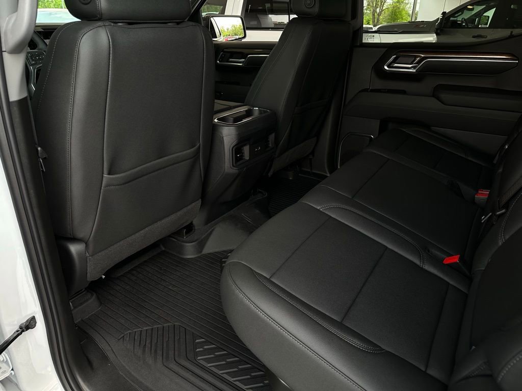 New 2026 Chevrolet Silverado 1500 RST w/ RST All Star Premium Package AWD/4WD image 14
