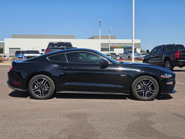 Used 2022 Ford Mustang GT RWD video 4