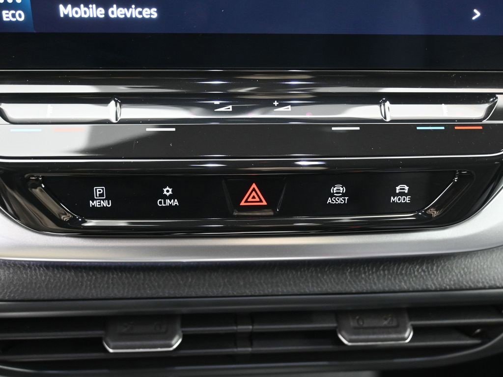 Used 2021 Volkswagen ID.4 Pro image 26