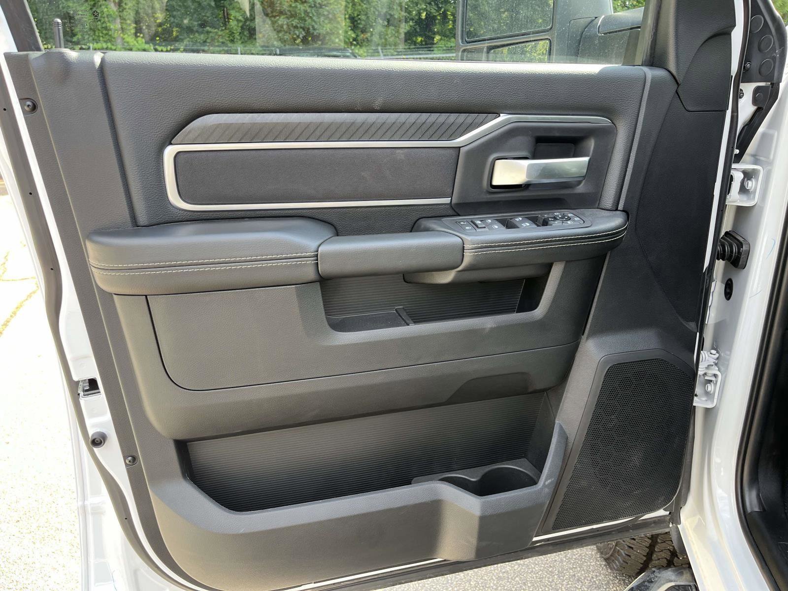 Used 2025 RAM 2500 Big Horn image 7