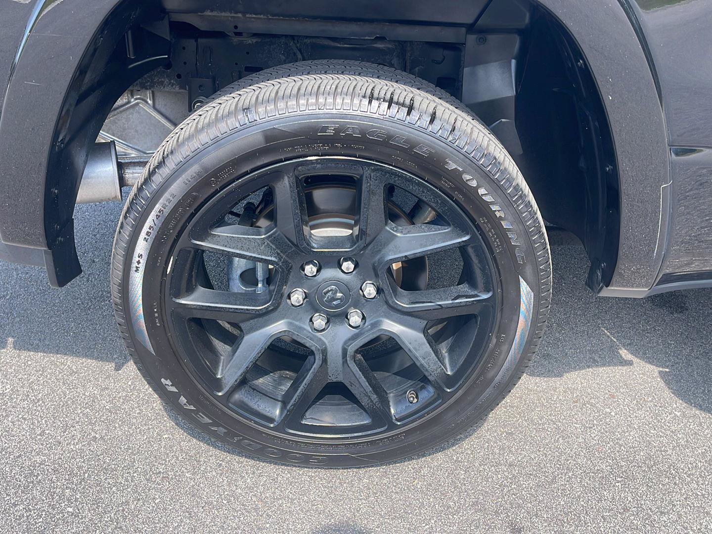 Used 2021 RAM 1500 Laramie w/ Night Edition AWD/4WD image 34