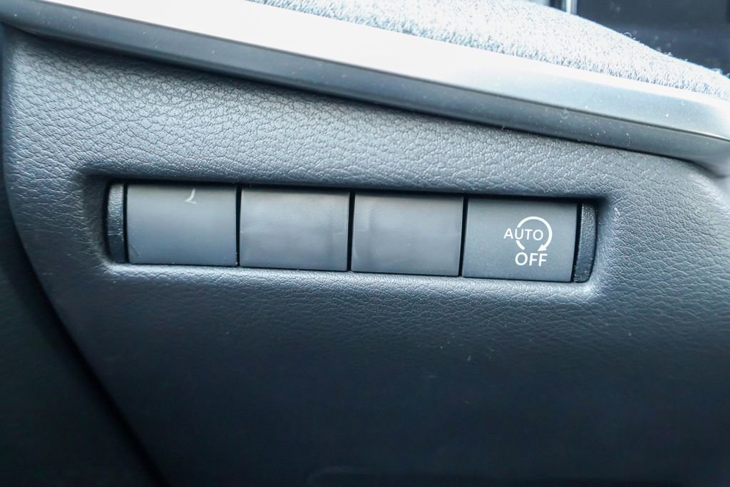 New 2026 Nissan Kicks SV image 16