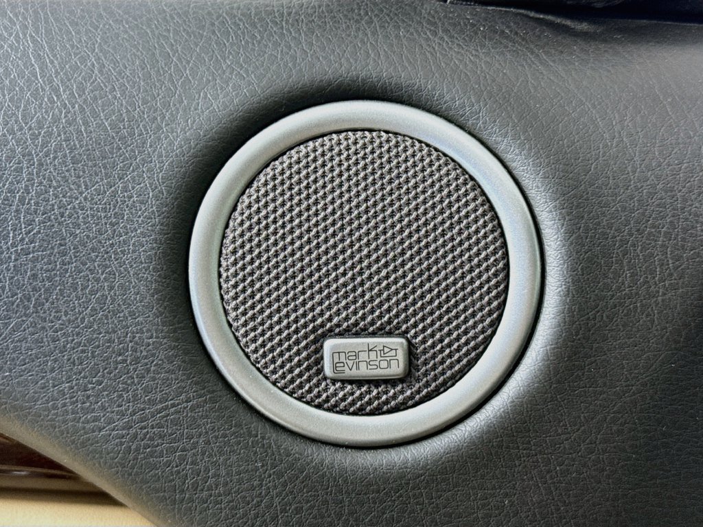 Used 2006 Lexus SC 430 Convertible w/ Preferred Accessory Pkg RWD image 21