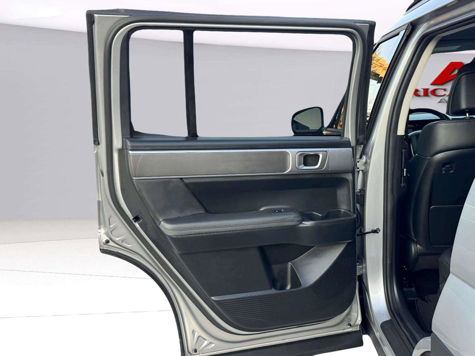Used 2026 Hyundai Santa Fe SEL FWD image 30