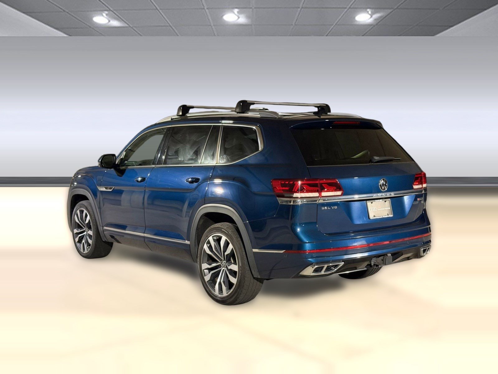 Used 2022 Volkswagen Atlas SEL Premium AWD/4WD image 3