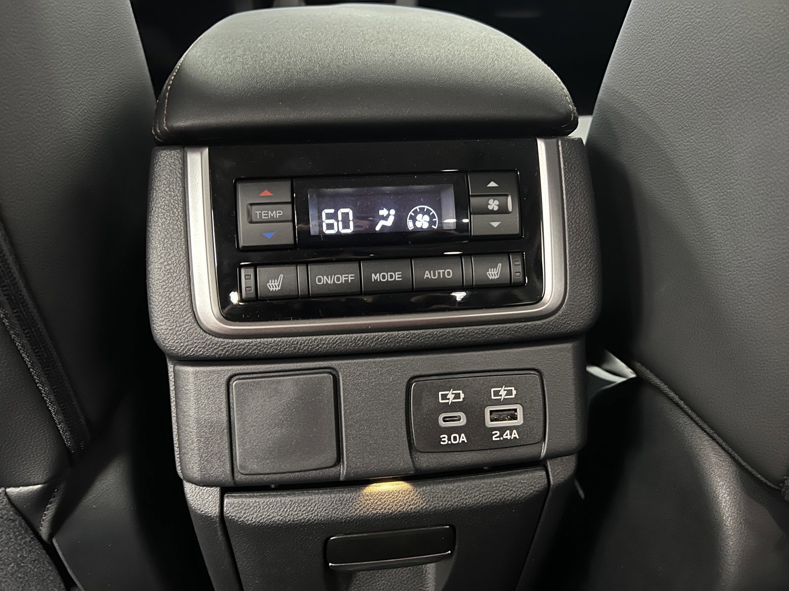 New 2025 Subaru Ascent Bronze Edition image 13