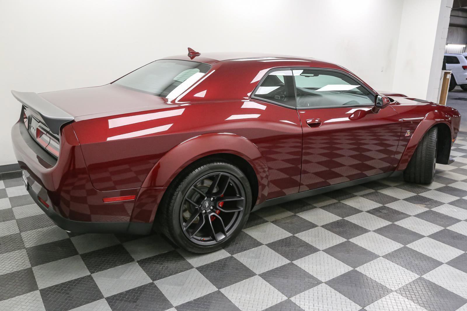 Used 2019 Dodge Challenger R/T Scat Pack image 9