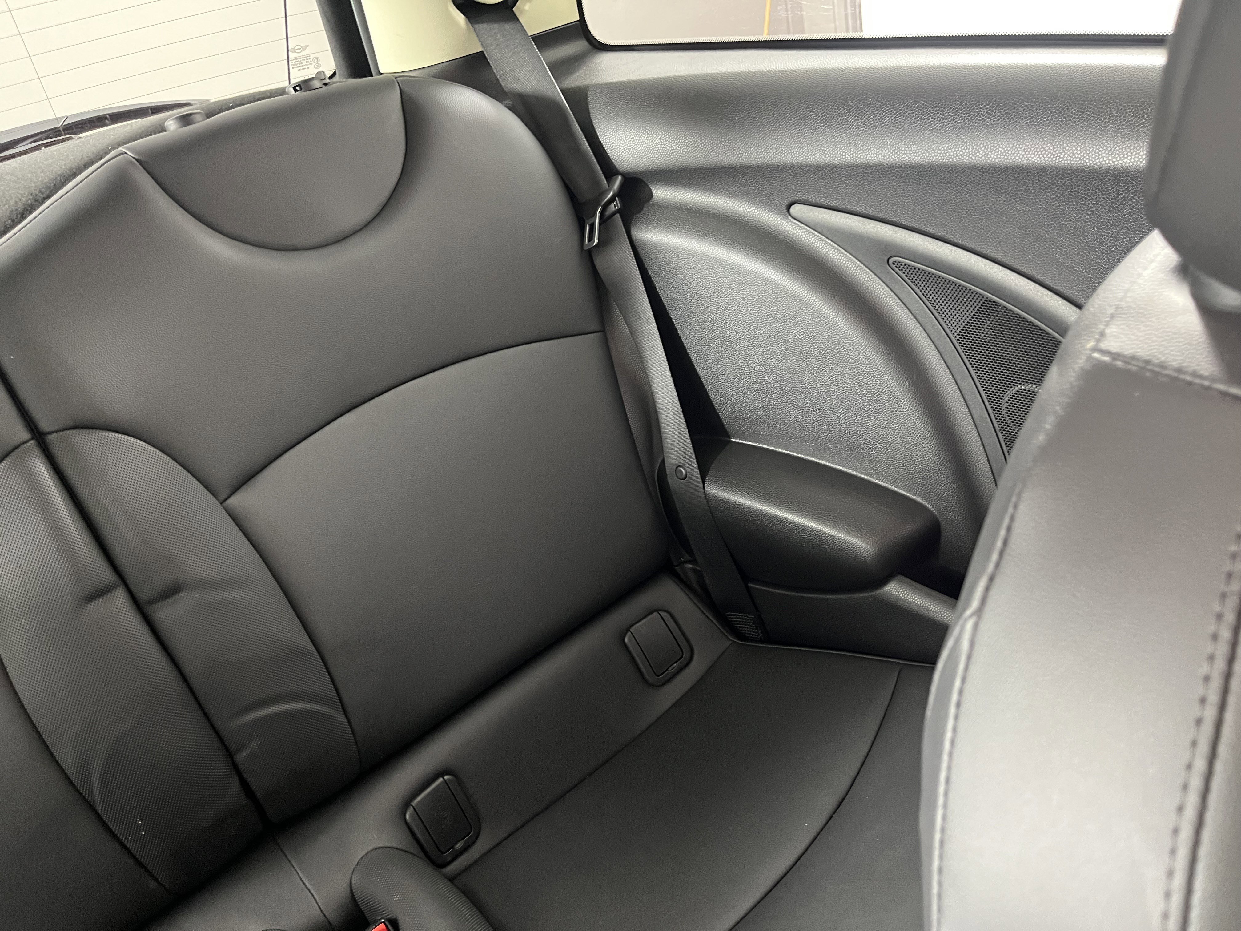 Used 2013 MINI Cooper S image 23