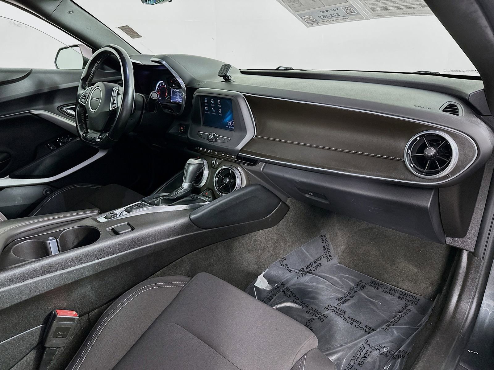 Used 2016 Chevrolet Camaro LT RWD image 27