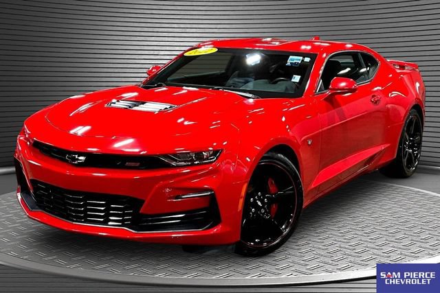 Used 2022 Chevrolet Camaro SS RWD image 1
