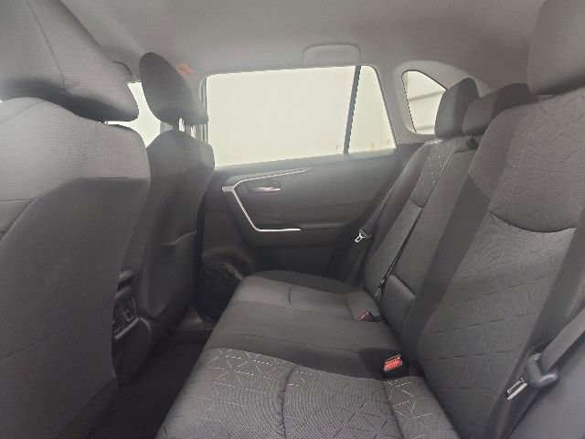 Certified 2025 Toyota RAV4 XLE FWD image 10