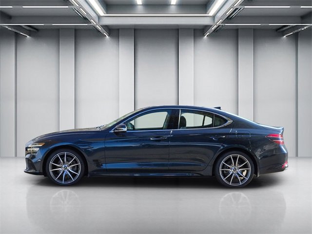 Used 2022 Genesis G70 2.0T w/ Prestige Package image 7