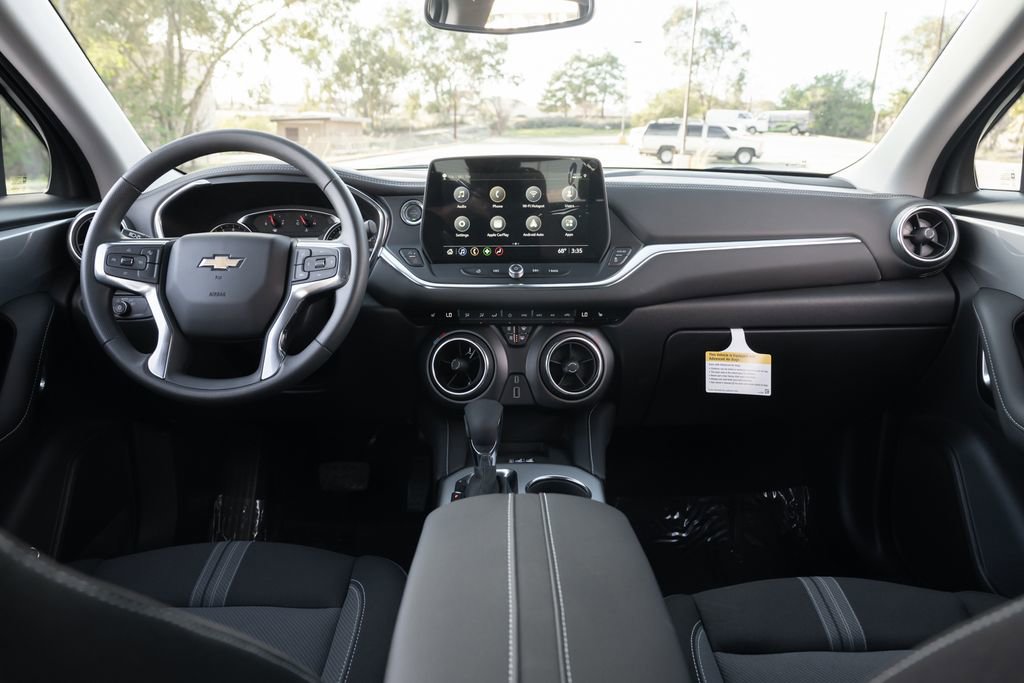 New 2026 Chevrolet Blazer LT w/ Convenience Package image 18
