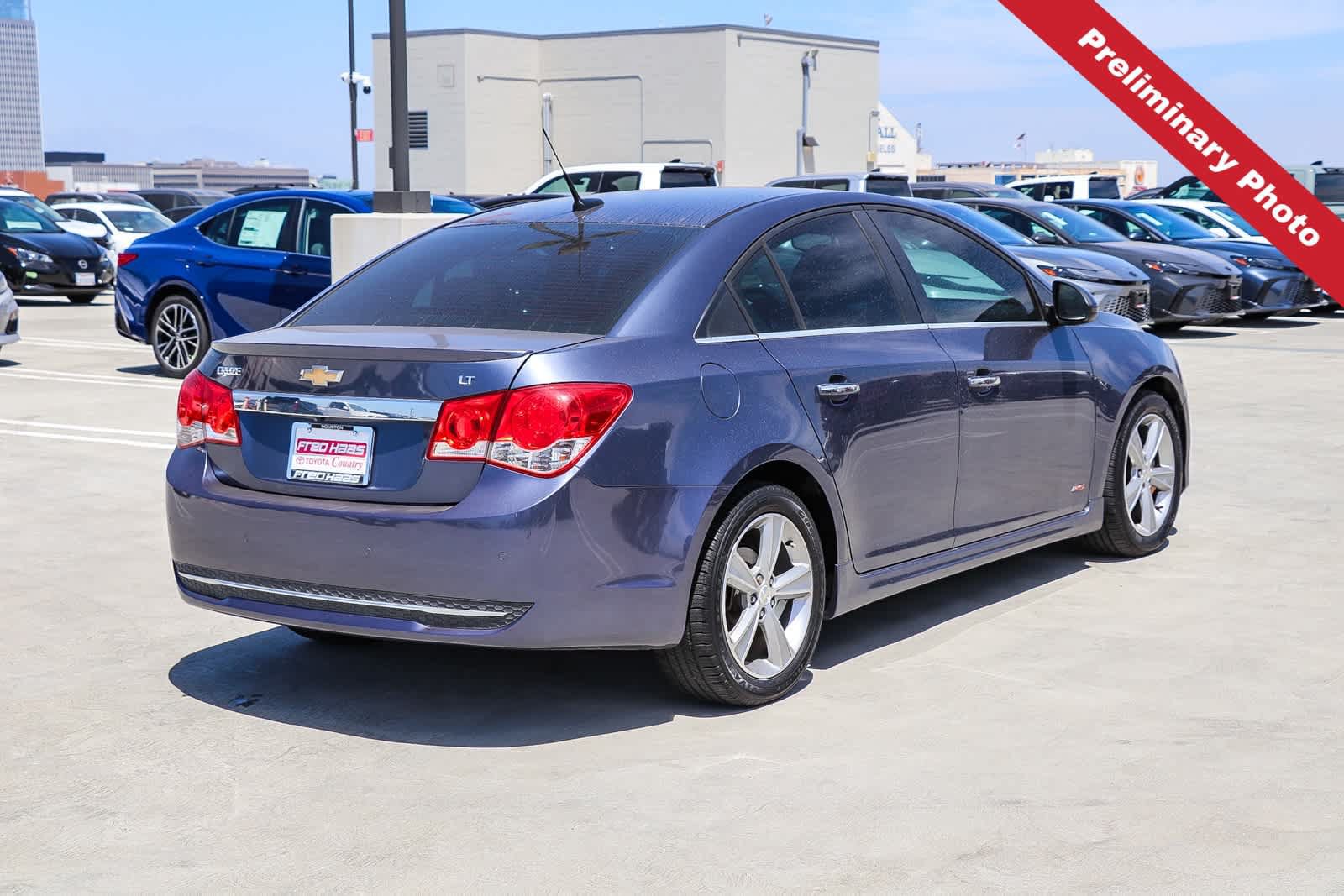 Used 2014 Chevrolet Cruze LT w/ Enhanced Safety Package FWD image 5