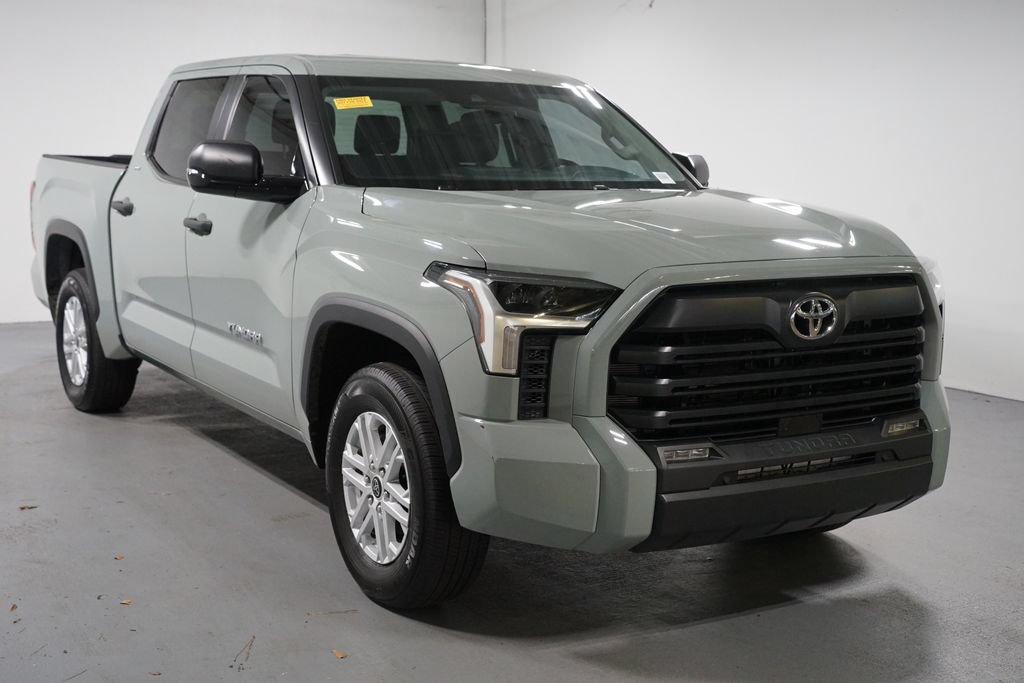 Used 2024 Toyota Tundra SR5 w/ SR5 Convenience Package RWD image 3