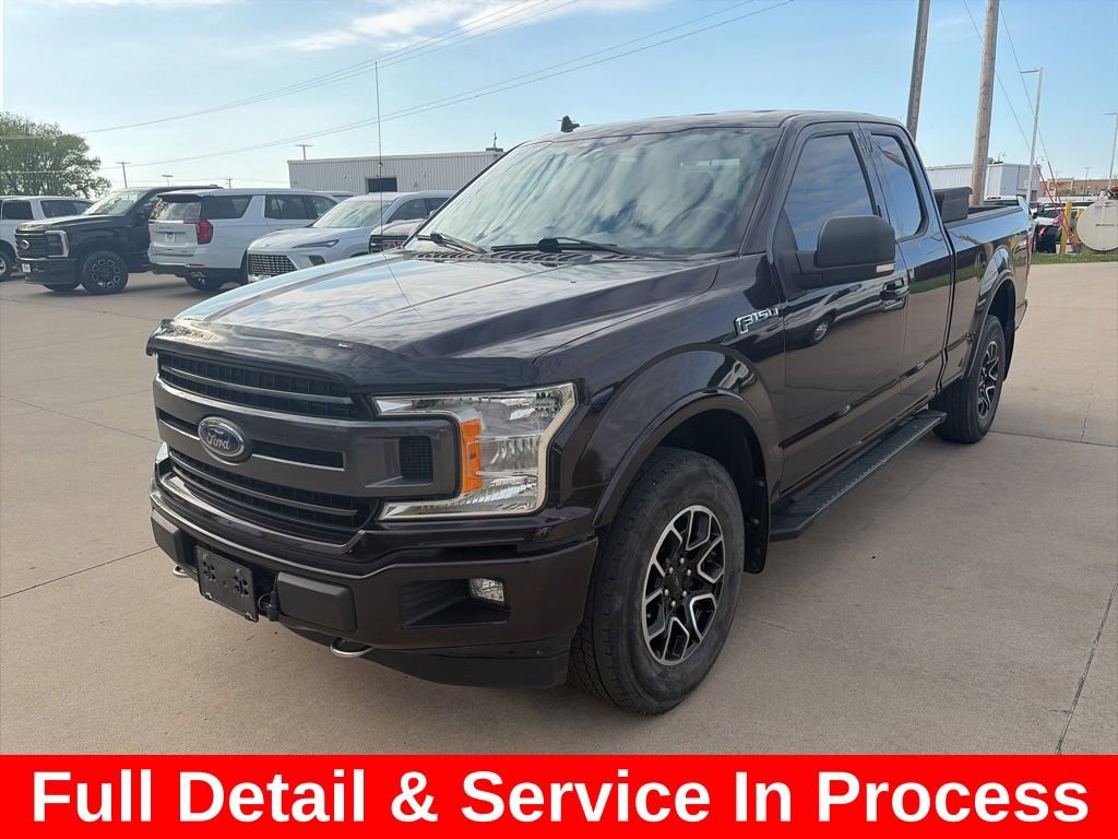 Used 2019 Ford F150 XLT w/ Equipment Group 302A Luxury AWD/4WD image 3