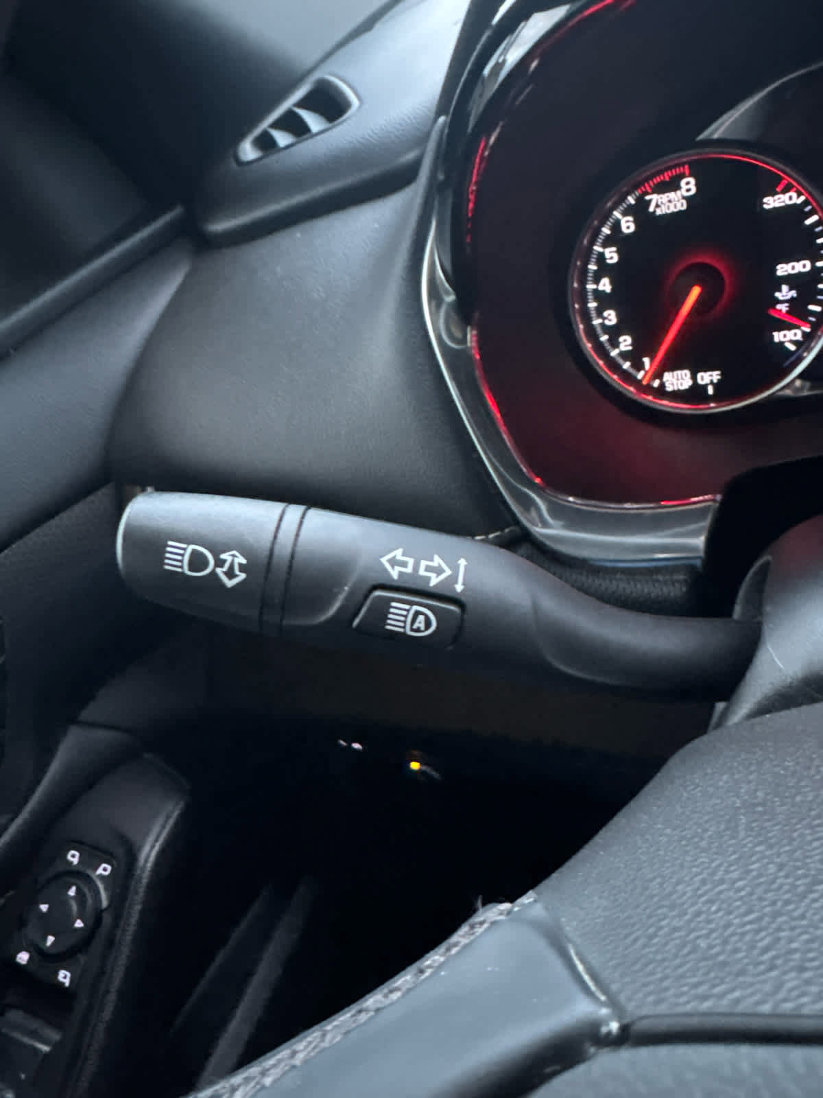 Certified 2023 Chevrolet Traverse Premier image 26