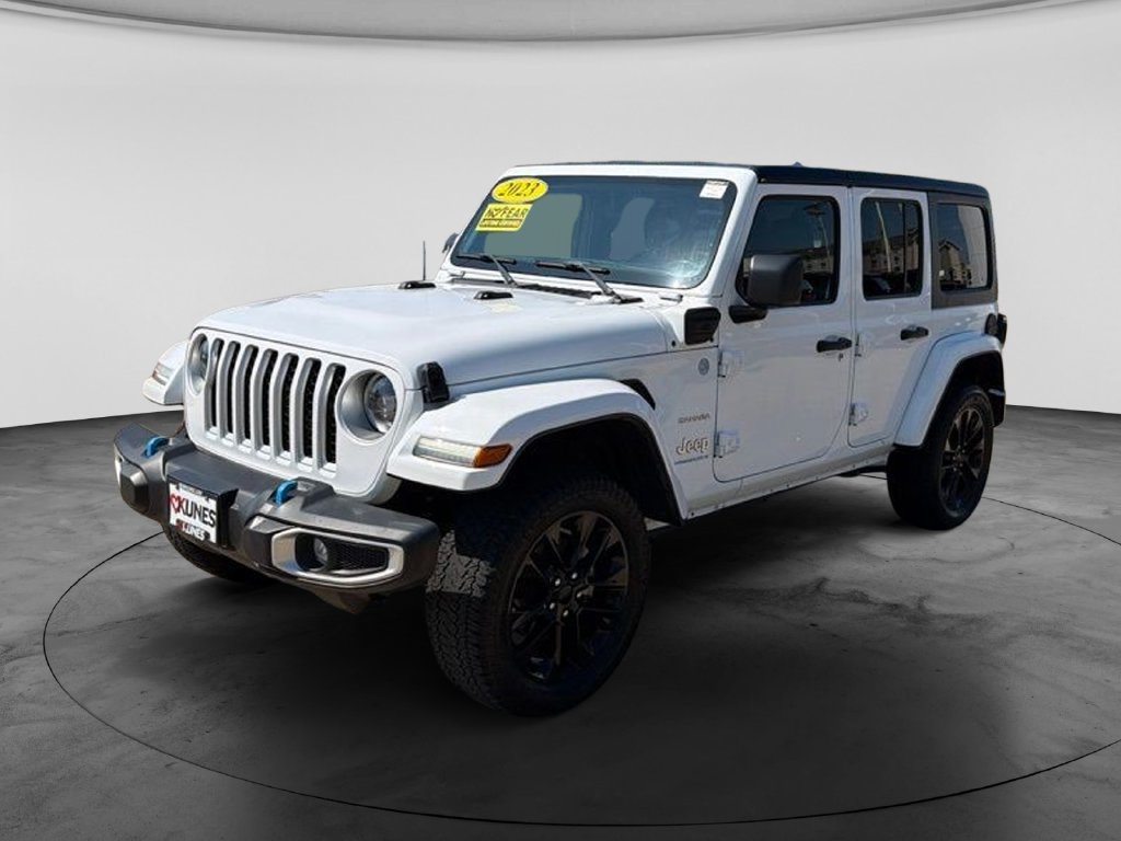 Used 2023 Jeep Wrangler Unlimited Sahara AWD/4WD image 4