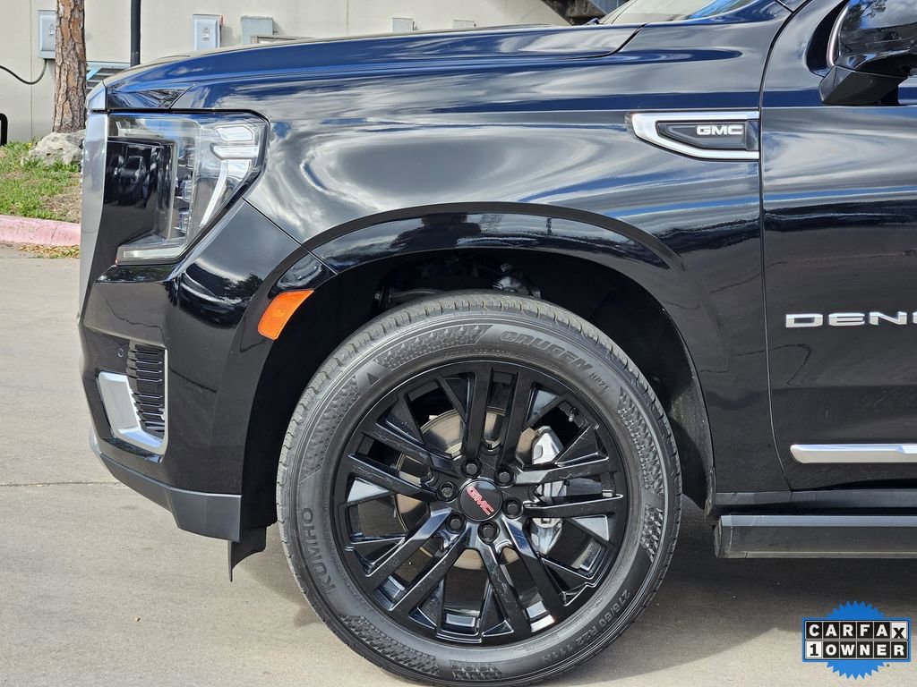 Used 2021 GMC Yukon XL Denali w/ Denali Premium Package image 10