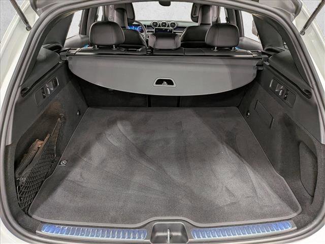 Used 2026 Mercedes-Benz GLC 300 image 6