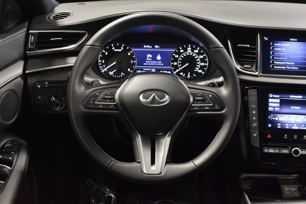 Certified 2025 INFINITI QX55 Luxe w/ Cargo Package image 19