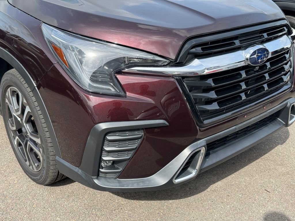 Used 2023 Subaru Ascent Touring AWD/4WD image 2