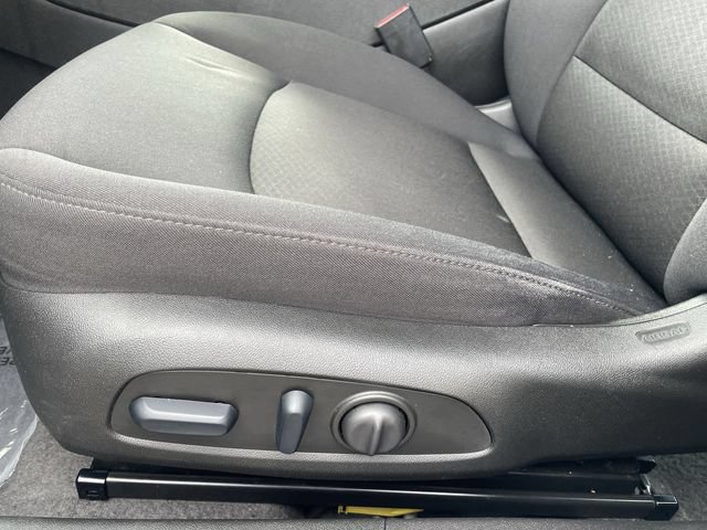 Certified 2025 Chevrolet Malibu LT FWD image 12