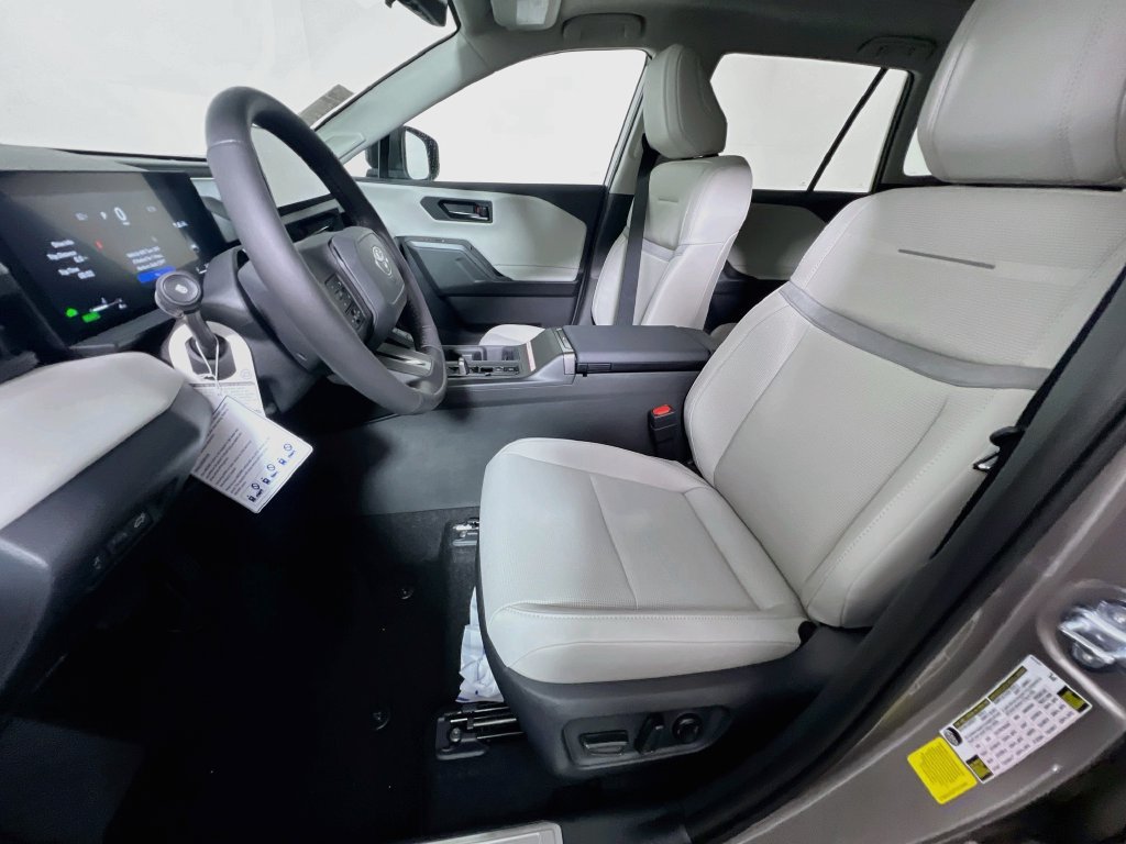 New 2026 Toyota RAV4 Limited AWD/4WD image 12