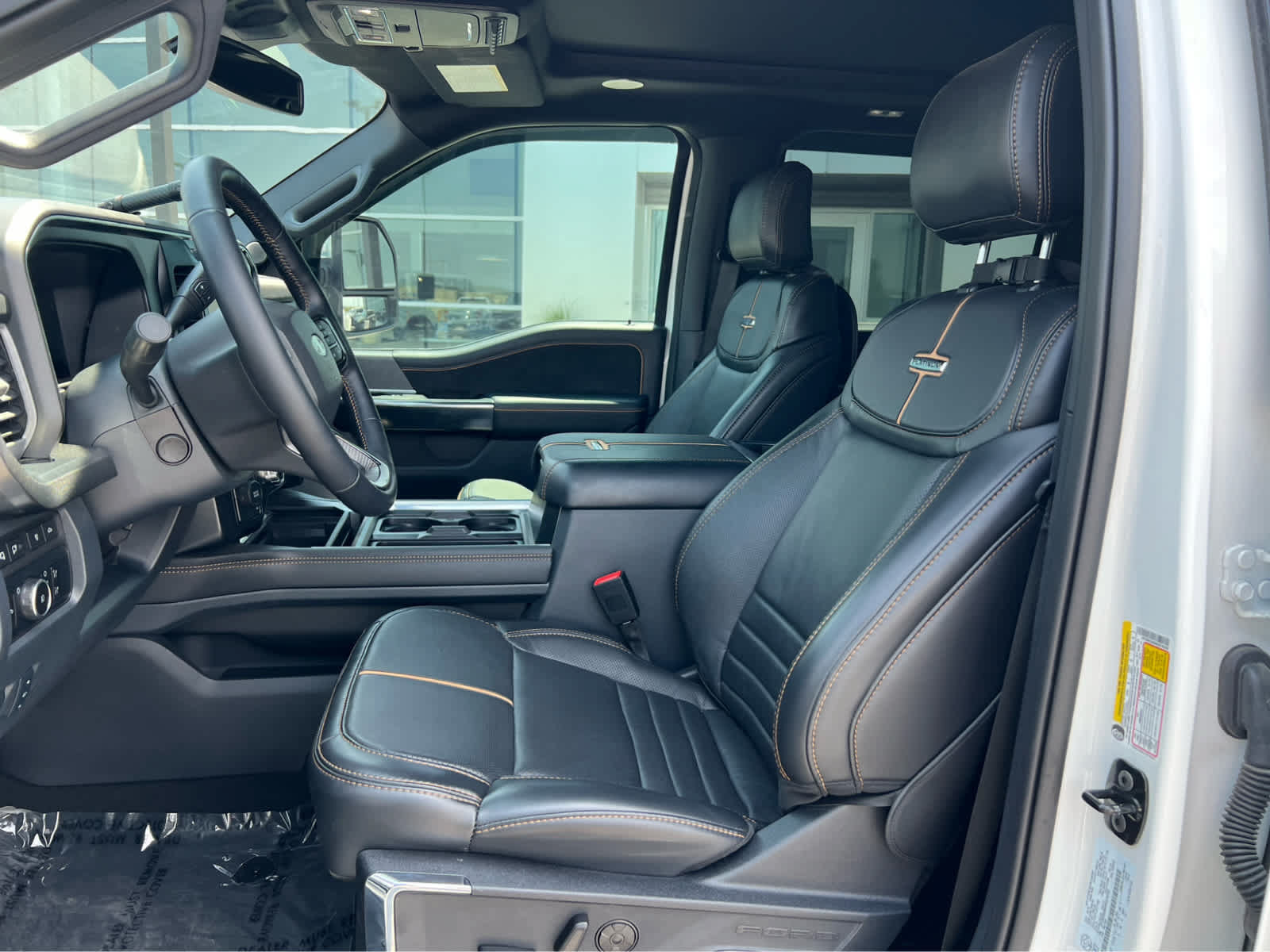 Used 2024 Ford F350 Platinum AWD/4WD image 28