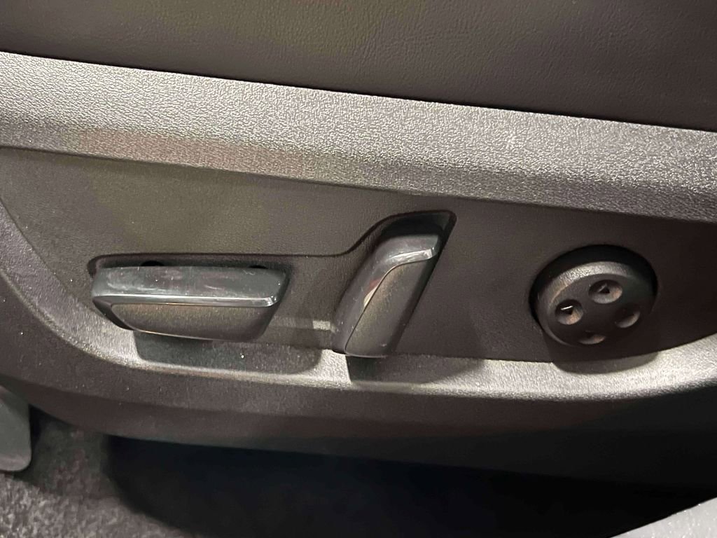 Used 2023 INFINITI QX55 Essential AWD/4WD image 23