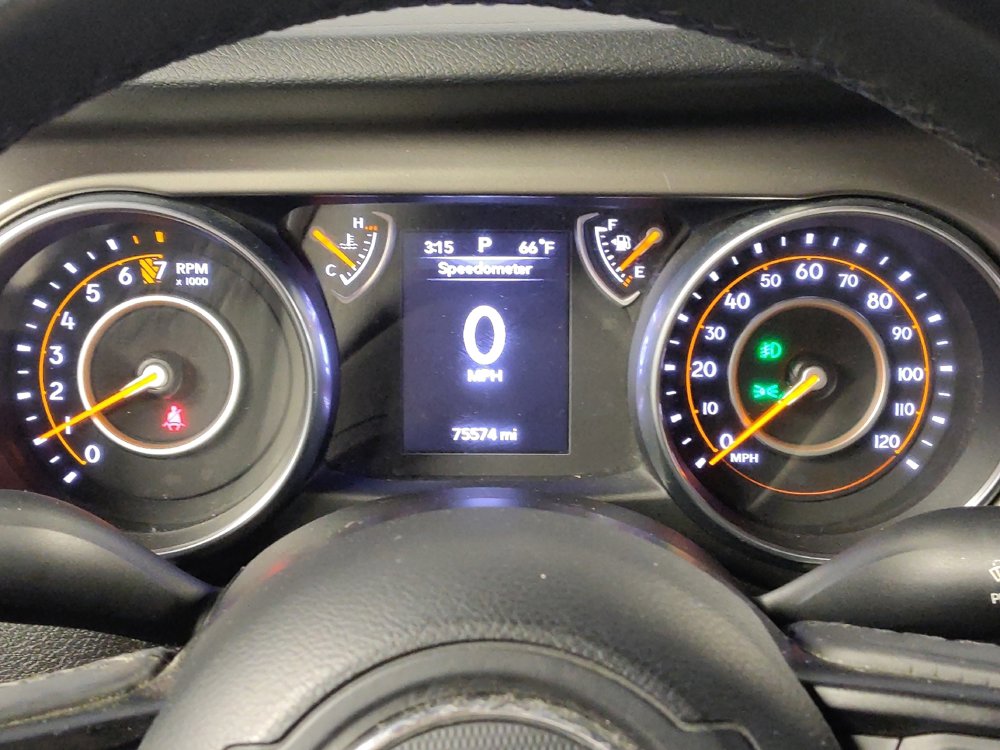 Used 2018 Jeep Wrangler Sport AWD/4WD image 23