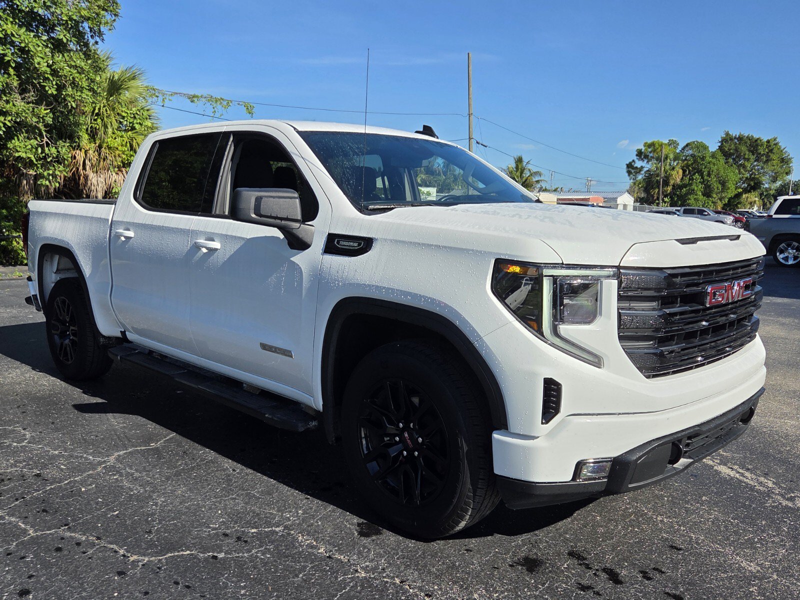 Certified 2026 GMC Sierra 1500 Elevation RWD image 7